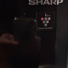 シャープ冷蔵庫の画像