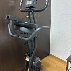 STEADY フィットネスバイクの画像