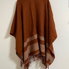 アクリル100% 茶色ストライプポンチョ Mサイズの画像