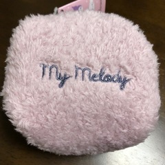 サンリオキャラクターズむぎゅむぎゅミニキャラメルポーチの画像