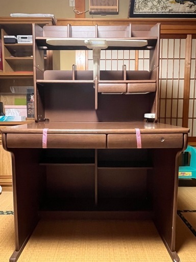 勉強机 ブラウン