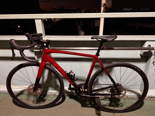 TREK EMONDA ALR5 2025式