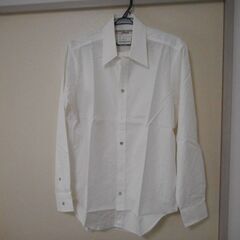 未使用　キャサリンハムネット　長袖シャツ　Ｌサイズ　白　メンズ　KATHARINE HAMNETT LONDONの画像