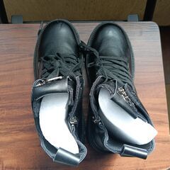 新品 22cm レディース ブーツ ブラック 厚底 シューズ サイドゴア 識別番号:【B155-S】の画像