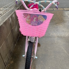 18型　プリンセス自転車（補助輪付き）の画像