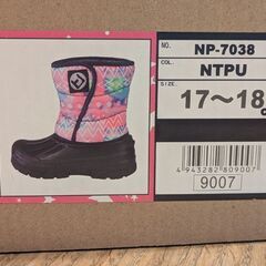 【未使用に近い】north peakスノーブーツ17〜18センチの画像