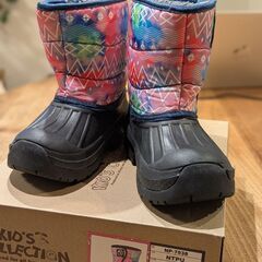【未使用に近い】north peakスノーブーツ17〜18センチの画像