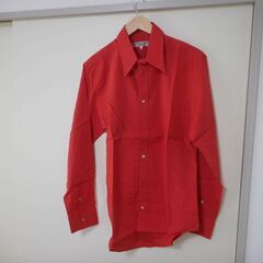 未使用　キャサリンハムネット　長袖シャツ　Ｌサイズ　赤　メンズ　KATHARINE HAMNETT LONDONの画像