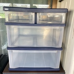 キャスター付き！3段チェストの画像