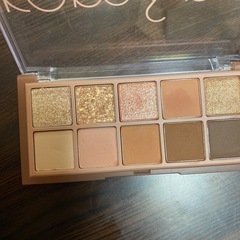 ロムアンドアイシャドウパレット01の画像