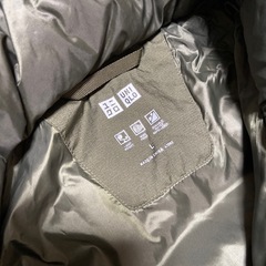 ユニクロ シームレスダウンパーカ Lサイズの画像