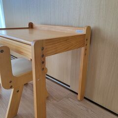 Yamayoya ノスタ　幼児用机の画像