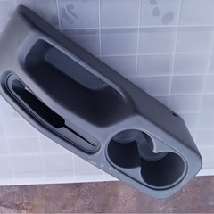 ジムニー純正ドリンクホルダー付カバーの画像