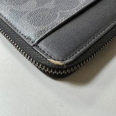 COACH財布 内部小銭入れファスナー破損の画像