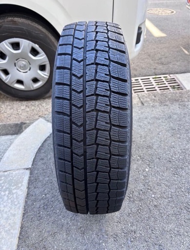 スタッドレスタイヤ