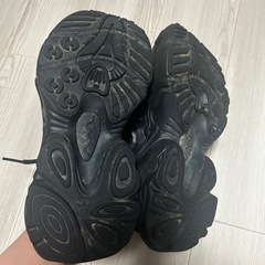 adidas アディダス スニーカー OZTHEMIS ブラック 22.5㎝の画像