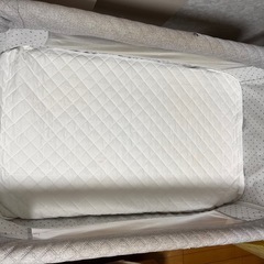 ベビーベッドの画像