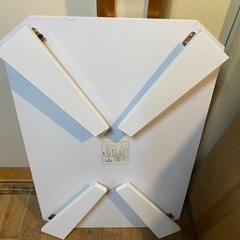 【受渡する方決定】ニトリ　小さめテーブルの画像