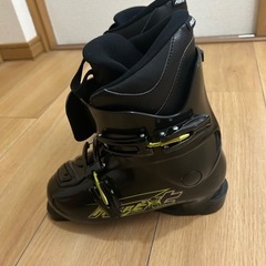 スキー靴の画像