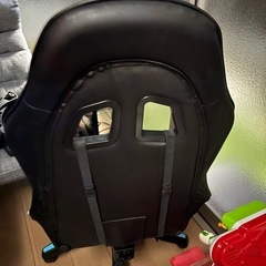 ゲーミングチェア　中古　　オットマン付き　の画像