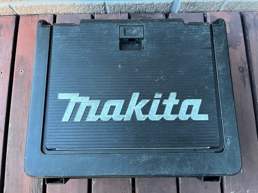 Makita マキタ　DC18RC 充電器 14.4V 3.0Ah バッテリー 2点セット