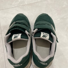 スニーカー　18.5センチの画像