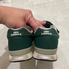 スニーカー　18.5センチの画像