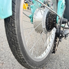 折りたたみ　電動自転車の画像