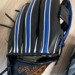 ❤️最終断捨離早い者勝ち❤️美品キッズ子供用グローブ野球　筆箱ペンケース　3セットまとめての画像