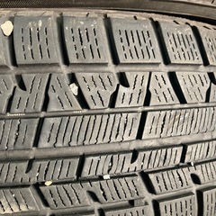 175-65-15スタッドレスヨコハマタイヤ
の画像