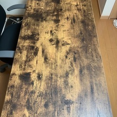 ニトリのデスクの画像