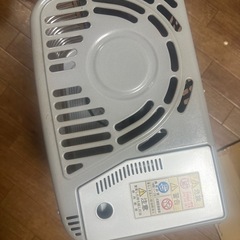 ピカピカ
美品！ニッセイ　石油ストーブ　NC-S242AD　シルバーの画像