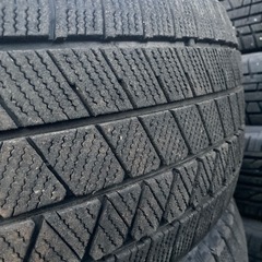 BS VRX3 225/60R17 4本 あまり乗らない方に アルファードなどにの画像