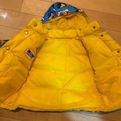 ディズニー柄ダウンの画像