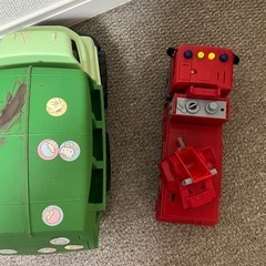 車おもちゃの画像