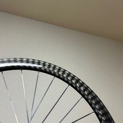 カーボンホイールの画像