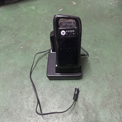 バッテリーと充電器の画像