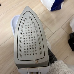 アイロン　サンヨー　コードレススチームの画像