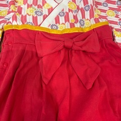 袴ロンパース 女の子 80センチ
の画像