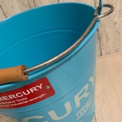 ❤️最終断捨離早い者勝ち❤️新品保管品　人気のマーキュリー　アメリカン　大きいブリキ缶　ブリキバケツ　インテリアの画像