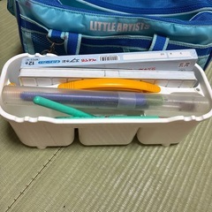 水彩用品セット　新品水彩ポリチューブ付き　の画像