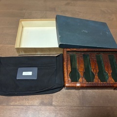 Rossi da Vinci 腕時計　収納ケース　コレクションケース　ワニ皮似の画像