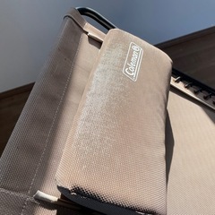 コールマンのインフィニティチェア（ベージュの画像