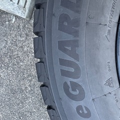 150プラドスタッドレス4本の画像