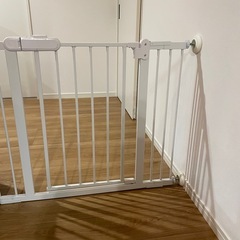ベビーゲートの画像