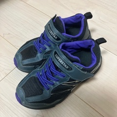 【募集中】【近日中処分予定】ムーンスター　キッズスニーカー　19.0センチの画像