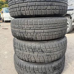 ４本セットで　15000円　です。　アルミ　タイヤサイズ　195/65R15　2013年（YYY1413)の画像