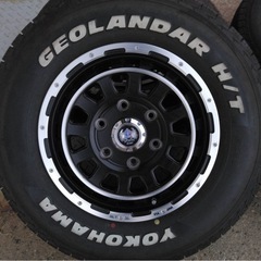 E26  キャラバン　15インチタイヤホイールセット　の画像