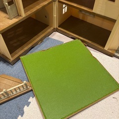 シルバニア　大きな赤い屋根の二階建のお家の画像