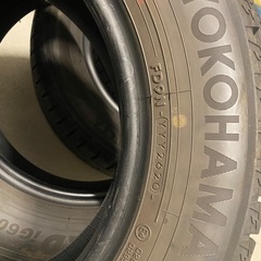 スタッドレスタイヤ　195/65R15の画像